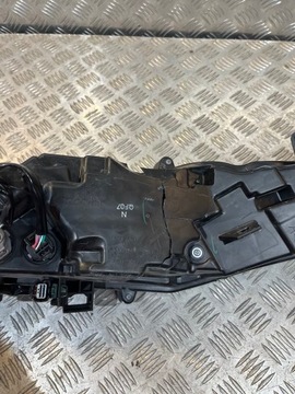 NISSAN ARIYA 20- SVĚTLO SPODNÍ PRAVÁ PŘEDNÍ LED DRL ORIG. EU W5752