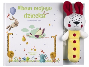 Album mojego dziecka z grzechotką Praca zbiorowa