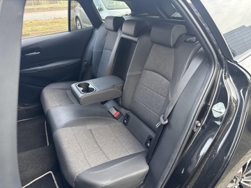 Toyota Corolla XII TS Kombi Facelifting 1.8 Hybrid 140KM 2023 Toyota Corolla Seria E21 (2019-), zdjęcie 24
