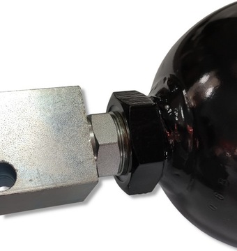 АМОРТИЗАТОР ДВОЙНОЙ ГИДРОАККУМУЛЯТОР 0,75 Л G1/2