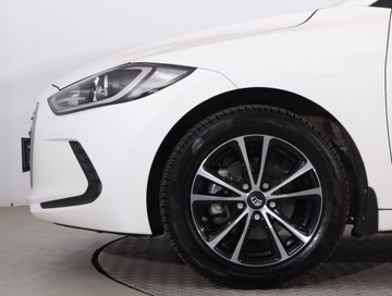 Hyundai Elantra VI Sedan 1.6 MPI 128KM 2016 Hyundai Elantra 1.6 CVVT, Salon Polska, zdjęcie 14