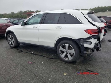 Mercedes GLC C254/X254 2022 Mercedes-Benz GLC 2022 r., 2.0L 2.0 Benzyna 255KM, zdjęcie 3
