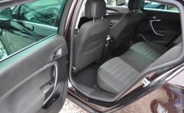 Opel Insignia I Sports Tourer 1.4 Turbo ECOTEC Start/Stop 140KM 2011 Opel Insignia Benzyna Xenon Nawigacja Klimatyzacja 1.4 Benzyna 140KM, zdjęcie 17