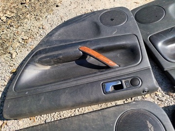 BOCZKI DRZWI TAPICERKI SKÓRA VW PASSAT B5