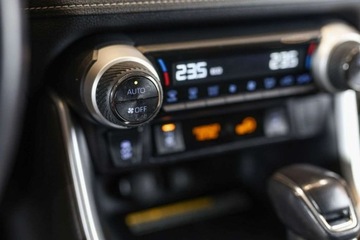 Toyota RAV4 V SUV 2.5 Hybrid Dynamic Force 222KM 2021 Toyota RAV4 2.5 Hybrid Comfort 4x4 2.5 Hybryda 222KM, zdjęcie 19