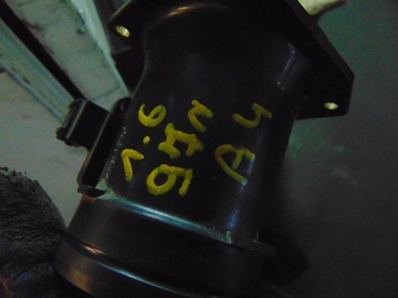 AUDI A4 B5 1.6 97R VÁHA VZDUCHU LM1068