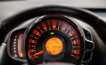 Toyota Aygo II Hatchback 5d 1.0 VVT-i 69KM 2017 Toyota Aygo 1.0 VVT-i X-play Benzyna 69KM, zdjęcie 8