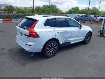 Volvo XC60 II 2023 Volvo XC 60 B5 Core 2023 2.0l 2.0 Benzyna 247KM, zdjęcie 5