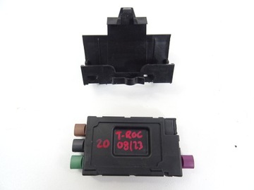 МОДУЛЬ VW T-ROC КРЕПЛЕНИЕ USB-КОНТРОЛЛЕРА 5G0035953D 5QA035643