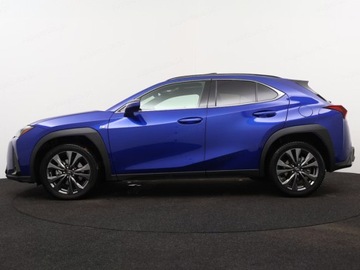 Lexus UX Crossover Facelifting 2.0 300h 199KM 2025 Od ręki - 300h F Sport Design 2.0 Hybrid Dynamic Force 199KM, zdjęcie 1