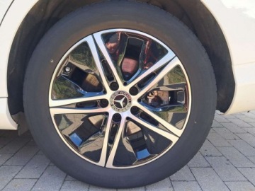 Mercedes Klasa C W205 Limuzyna Facelifting 1.6 C160 129KM 2019 Mercedes-Benz Klasa C Mercedes-Benz Klasa C Salon PL 1.6 Benzyna 129KM, zdjęcie 9