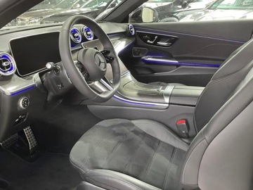 Mercedes CLE Coupe 2.0 200 204KM 2025 MERCEDES-BENZ CLE 200 AMG Line Coupe 2.0 (204KM) 2025, zdjęcie 4