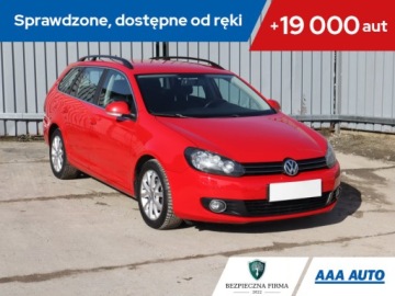 Volkswagen Golf VII Variant 1.6 TDI CR DPF BlueMotion Technology 105KM 2013 VW Golf 1.6 TDI, Salon Polska, Serwis ASO, Klima