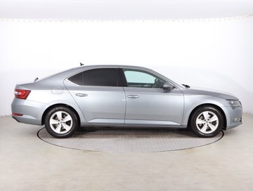 Skoda Superb III Liftback 1.8 TSI 180KM 2017 Skoda Superb 1.8 TSI, Salon Polska, Serwis ASO, zdjęcie 5