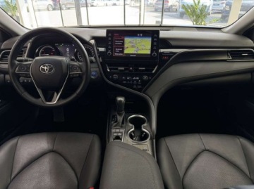 Toyota Camry IX Sedan 2.5 Hybrid Dynamic Force 218KM 2022 Toyota Camry Executive Nawigacja Skorzana tapicerka Kamera cofania Car, zdjęcie 12