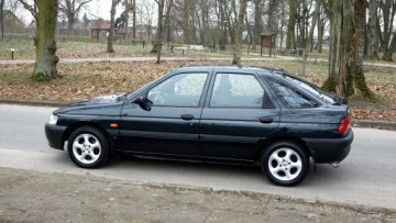 Ford Escort VII Hatchback 1.3 i 60KM 1996 .... Salon Polska .. Pierwszy Właściciel .. Org.Lakier .. 2 komplety KÓŁ, zdjęcie 22