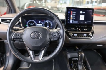 Toyota Corolla XII TS Kombi Facelifting 1.8 Hybrid 140KM 2023 Toyota Corolla 1.8 Hybrid Comfort 1.8 Hybryda 140KM, zdjęcie 19