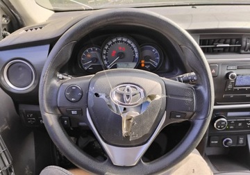 Toyota Auris II Touring Sports D-4D 90 90KM 2014 Toyota Auris 2014r, Salonowa, 1.4 D4D. Uszkodzony lewy bok. Jezdzi. VAT 23, zdjęcie 7