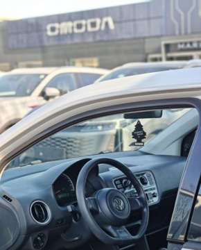 Volkswagen up! Hatchback 5d 1.0 MPI 60KM 2016 Volkswagen up Benzyna 60KM, zdjęcie 4