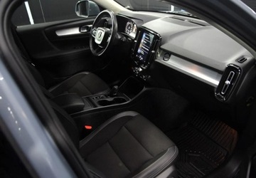 Volvo XC40 Crossover 2.0 D3 150KM 2020 Volvo XC 40 Automat_Podgrzewane fotele_ 2.0 Diesel 150KM, zdjęcie 5