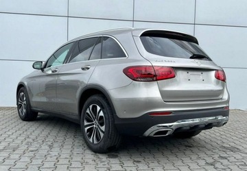 Mercedes GLC C253 SUV Facelifting 2.0 300d 245KM 2020 Mercedes-Benz GLC 245 koni 4x4 Automat Navi Skora Kamera FV23, zdjęcie 8