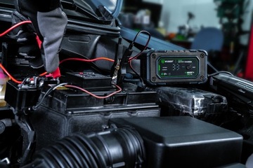 МИКРОПРОЦЕССОРНЫЙ ВЫПРЯМИТЕЛЬ АВТОМОБИЛЬНОГО АККУМУЛЯТОРА 12В 6А ЗАРЯДНОЕ УСТРОЙСТВО ДЛЯ ЖКД