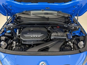 BMW Seria 1 F40 Hatchback M 2.0 M135i 306KM 2022 BMW Seria 1 M135i xDrive Pakiet M Performance Panorama Ambiente FV23, zdjęcie 12