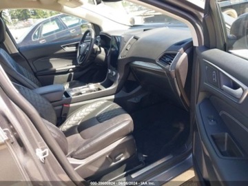 Ford Edge II 2023 Ford Edge 2023r, 2.0L, Titanium, 4x4 2.0 Benzyna 250KM, zdjęcie 8
