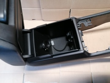 HONDA ACCORD VIII 2008- LOKETNÍ OPĚRKA ULOŽENÍ