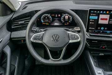 Volkswagen Passat B8 Variant Facelifting 1.5 TSI EVO 150KM 2025 Volkswagen Passat 1.5 TSI mHEV 150 KM DSG, zdjęcie 16