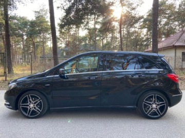 Mercedes Klasa B W246 Sports Tourer 180 BlueEFFICIENCY 122KM 2012 Mercedes-Benz Klasa B B180 Benzyna Super Kondycja Grzane Fotele Tempomat P, zdjęcie 2
