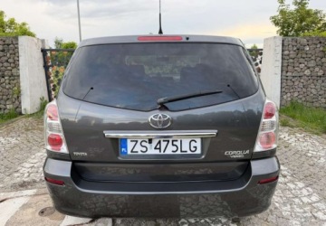 Toyota Corolla Verso AR10 1.8 i 130KM 2008 Toyota Corolla Verso Toyota Corolla Verso 1.8 Premium 7os 1.8 Benzyna, zdjęcie 15