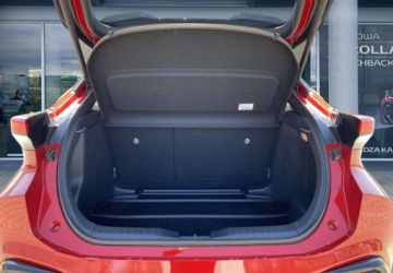 Toyota C-HR II SUV 2.0 Hybrid Dynamic Force 197KM 2024 Toyota C-HR 2.0 Hybrid Dynamic Force Executive Salon PL VAT 23 1 wlasci, zdjęcie 15