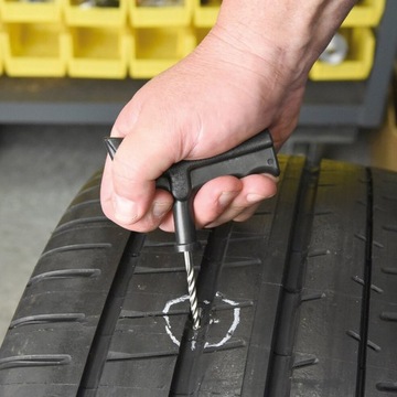 КОМПЛЕКТ ДЛЯ БЫСТРОГО РЕМОНТА ШИН КОЛЕСА ДЛЯ БЫСТРОГО РЕМОНТА ШИН