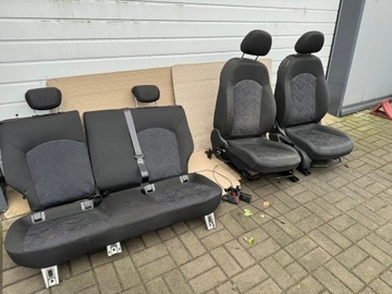 Opel Corsa e сиденья, 3-дверный диван, 6 000 км