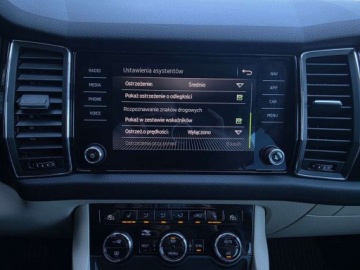 Skoda Kodiaq I SUV 1.4 TSI ACT 150KM 2018 Skoda Kodiaq 1.4 TSI 150 KM 4x4 DSG System CANTON Szyba przednia ogrzewana, zdjęcie 20
