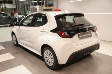 Toyota 2023 Toyota Yaris Hybrid 1.5 Comfort 1.5 Hybryda 92KM, zdjęcie 3