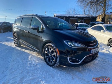 Chrysler Pacifica II 2017 Chrysler Pacifica 3.6 v6 najbogatsza wersja 7 os. Bez wkladu 1.rok gwaranc, zdjęcie 1