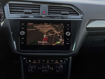 Volkswagen Tiguan II SUV 2.0 TSI 180KM 2018 Volkswagen Tiguan 2.0TSI 180KM 4x4 DSG R-Line Pakiety: Drogowy Plus - Prem, zdjęcie 15