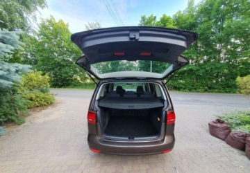 Volkswagen Touran II 1.6 TDI 105KM 2012 Volkswagen Touran Volkswagen Touran 1.6 TDI DPF DSG Cross 1.6 Diesel 105KM, zdjęcie 7
