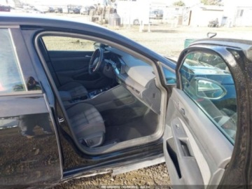 Volkswagen Golf VIII 2024 Volkswagen Golf GTI 2024 2.0 Benzyna 241KM, zdjęcie 9