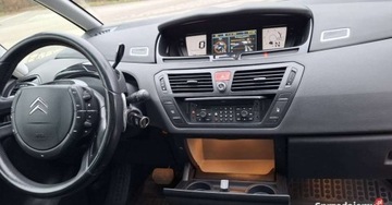 Citroen Grand C4 Picasso I 2.0 HDi 136KM 2007 Citroen C4 Grand Picasso Citroen C4 Grand Picasso 2.0HDi 136KM Exlusive, zdjęcie 9