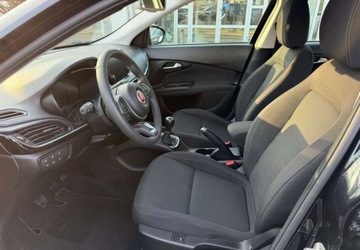 Fiat Tipo II Station Wagon Facelifting 1.0 T3 Turbo 100KM 2021 Fiat Tipo Fiat Tipo Benzyna 100KM, zdjęcie 8