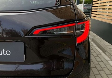 Toyota Corolla XII TS Kombi 1.2 Turbo D-4T 116KM 2019 Toyota Corolla Toyota Corolla 1.2 T Comfort 1.2 Benzyna 116KM, zdjęcie 7