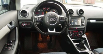 Audi A3 8P Hatchback 3d 2.0 TDI CR 170KM 2012 Audi A3 Sportback Audi A3 Sportback 2.0 TDI DPF Ambition 2.0 Diesel 170KM, zdjęcie 22