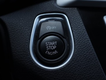 BMW Seria 1 F20-F21 Hatchback 5d Facelifting 2017 118i 136KM 2019 BMW 1 118i, Salon Polska, Klima, Klimatronic, zdjęcie 18