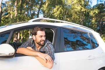 SPORTOWE WODOODPORNE BEZPRZEWODOWE SŁUCHAWKI ETUI ŁADUJĄCE DO BIEGANIA