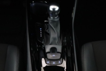 Toyota C-HR I Crossover Facelifting 1.8 Hybrid 122KM 2022 Toyota C-HR 1.8 Hybrid, Salon Polska, zdjęcie 16