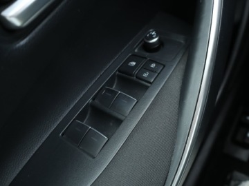 Toyota Corolla XII Sedan 1.5 VVT-i 125KM 2022 Toyota Corolla 1.5 VVT-i, Salon Polska, zdjęcie 17