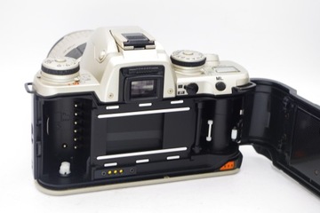 PENTAX MZ-5n + SIGMA ZOOM 28-80mm 3.5-5.6 Состояние Отличное